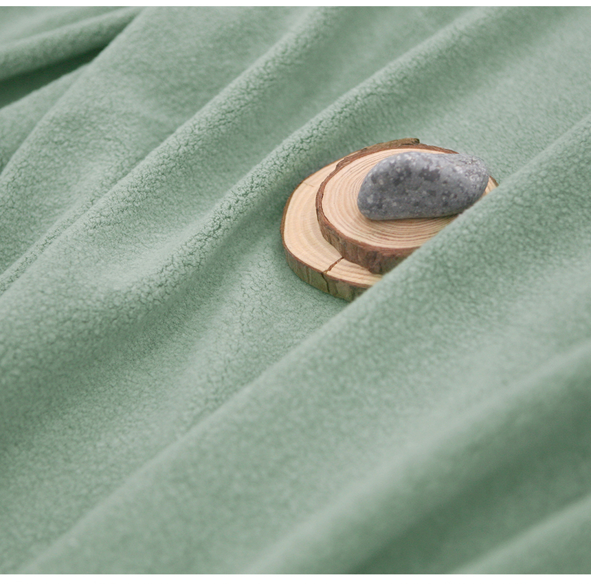 military_cozy_blanket_150x220_860_03.jpg