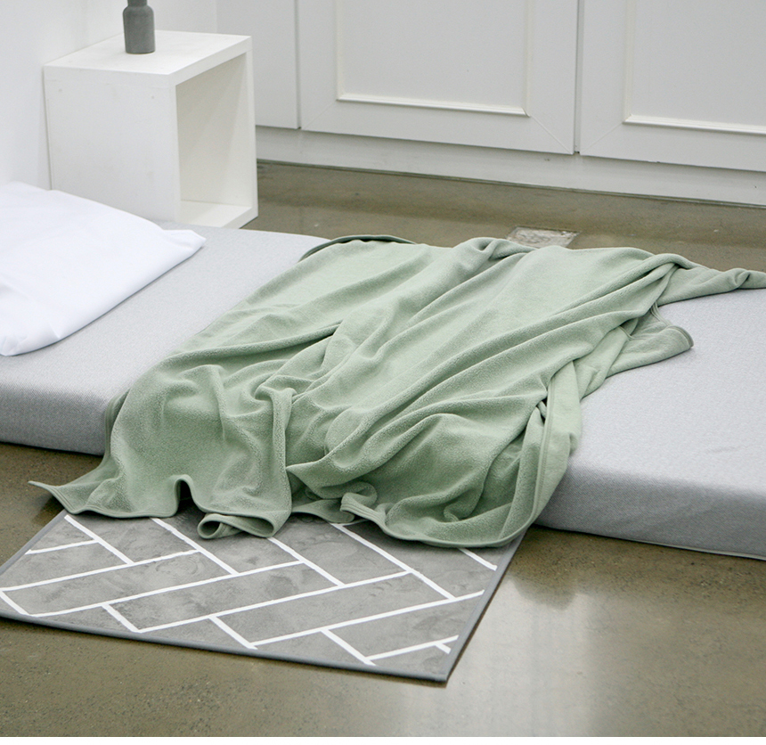 military_cozy_blanket_150x220_860_04.jpg