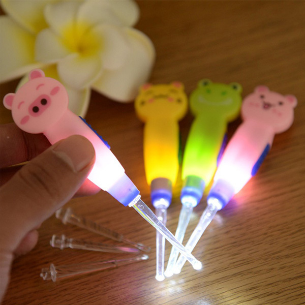 LED동물귀이어 LED동물이어플러그 반려동물귀걸이라이트 반려동물이어라이트 애완동물이어플러그 애완동물LED이어플러그 동물이어플러그라이트 라이트 귀이개 동물 LED애완동물이어플러그