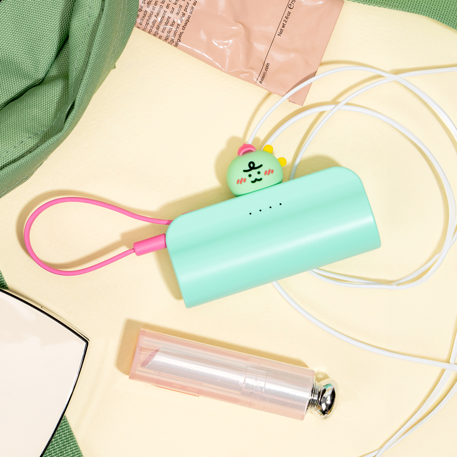 [니니즈] 볼캡 도킹형 20W 고속충전 보조배터리 5000mAh